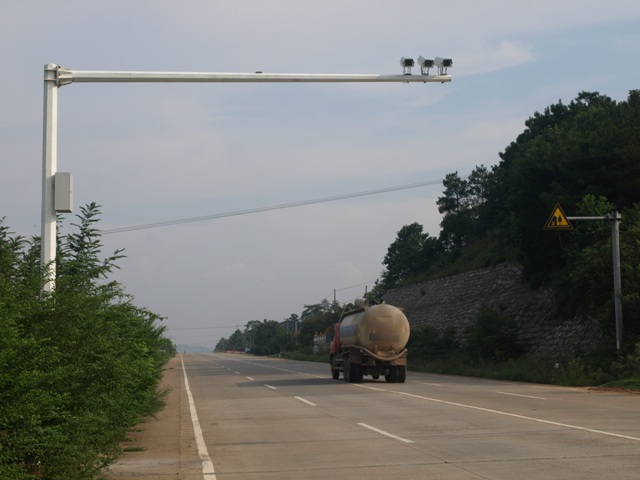 標清卡口系統 卡口監控系統-智能高清卡口建設方案